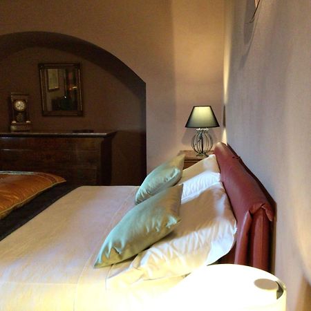 Villa Moglietta Host In Langhe Albaretto della Torre المظهر الخارجي الصورة